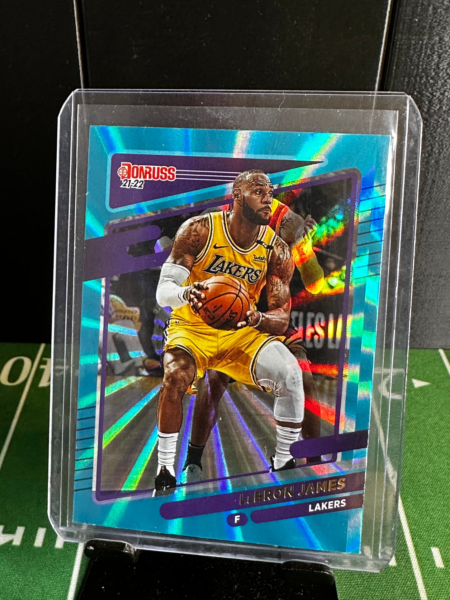 LEBRON JAMES PARALLEL 2021-22 DONRUSS HOLO TEAL Laser #12 LOS ANGELES LAKERS