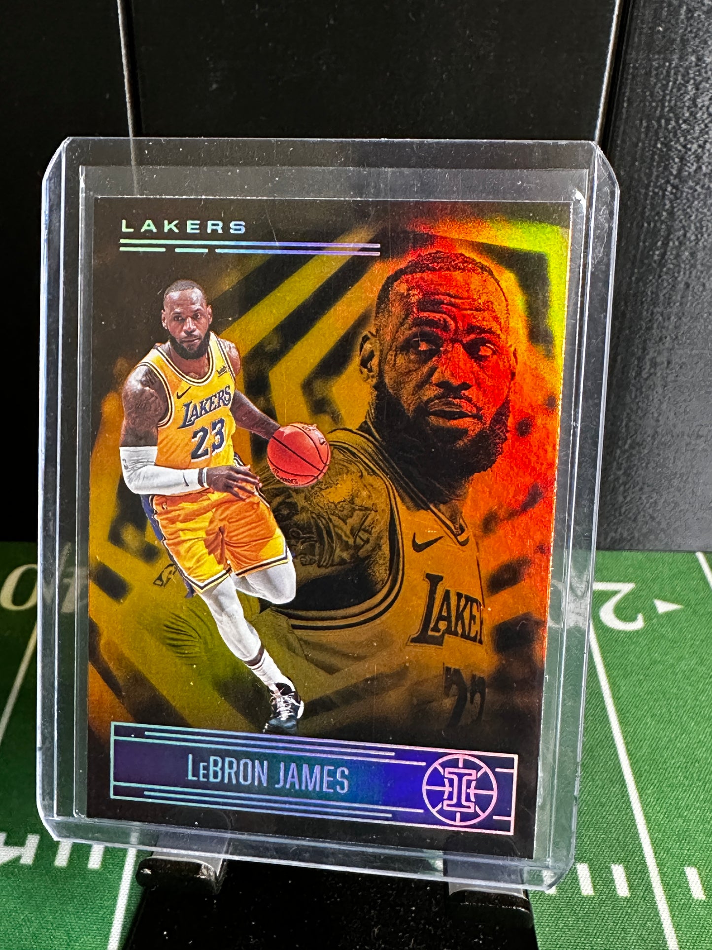 2020-21 Panini Illusions LeBron James Orange Trophy #101 Los Angeles Lakers