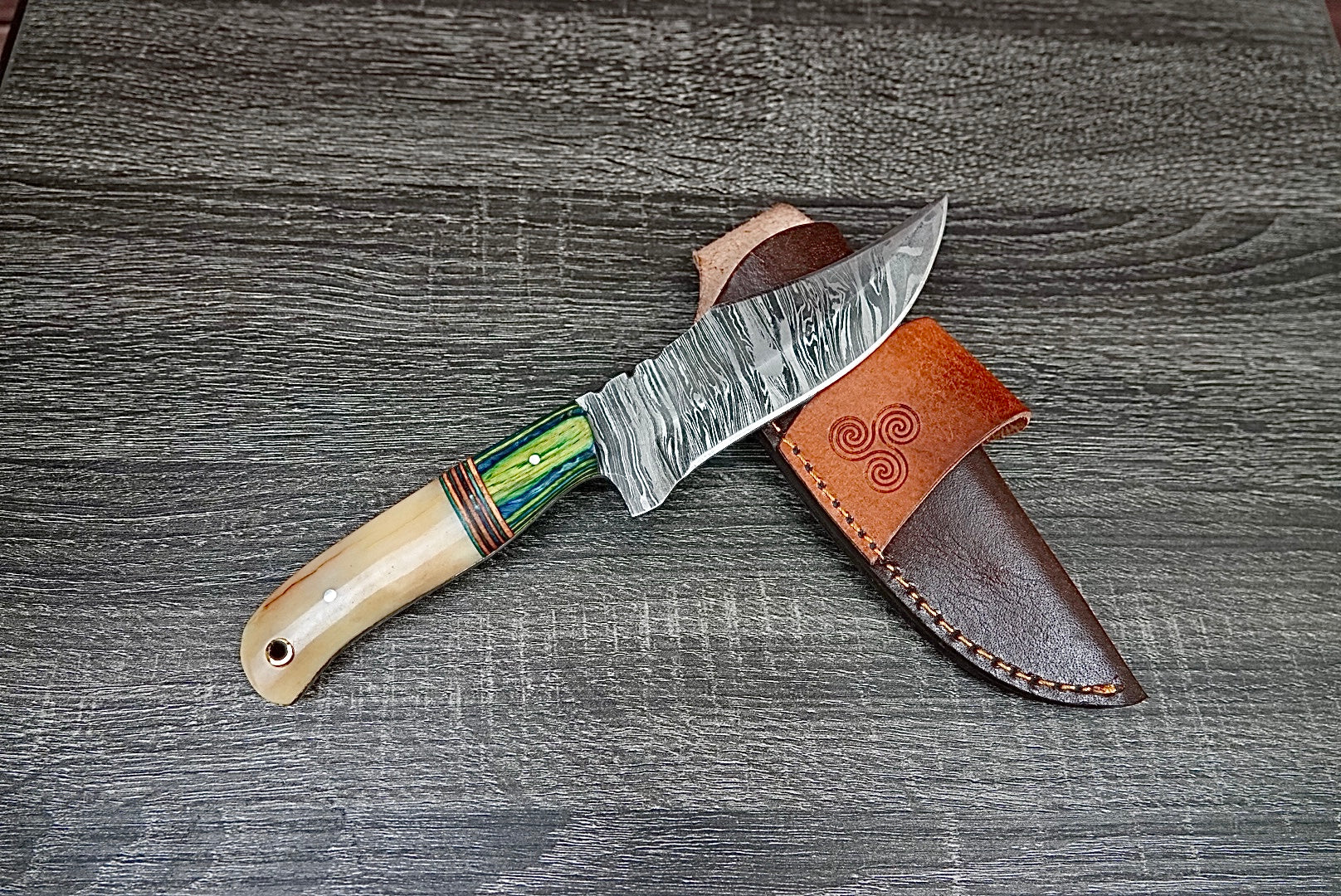 Hand Forged Skinner Knife Fire Damascus Bone Hunting