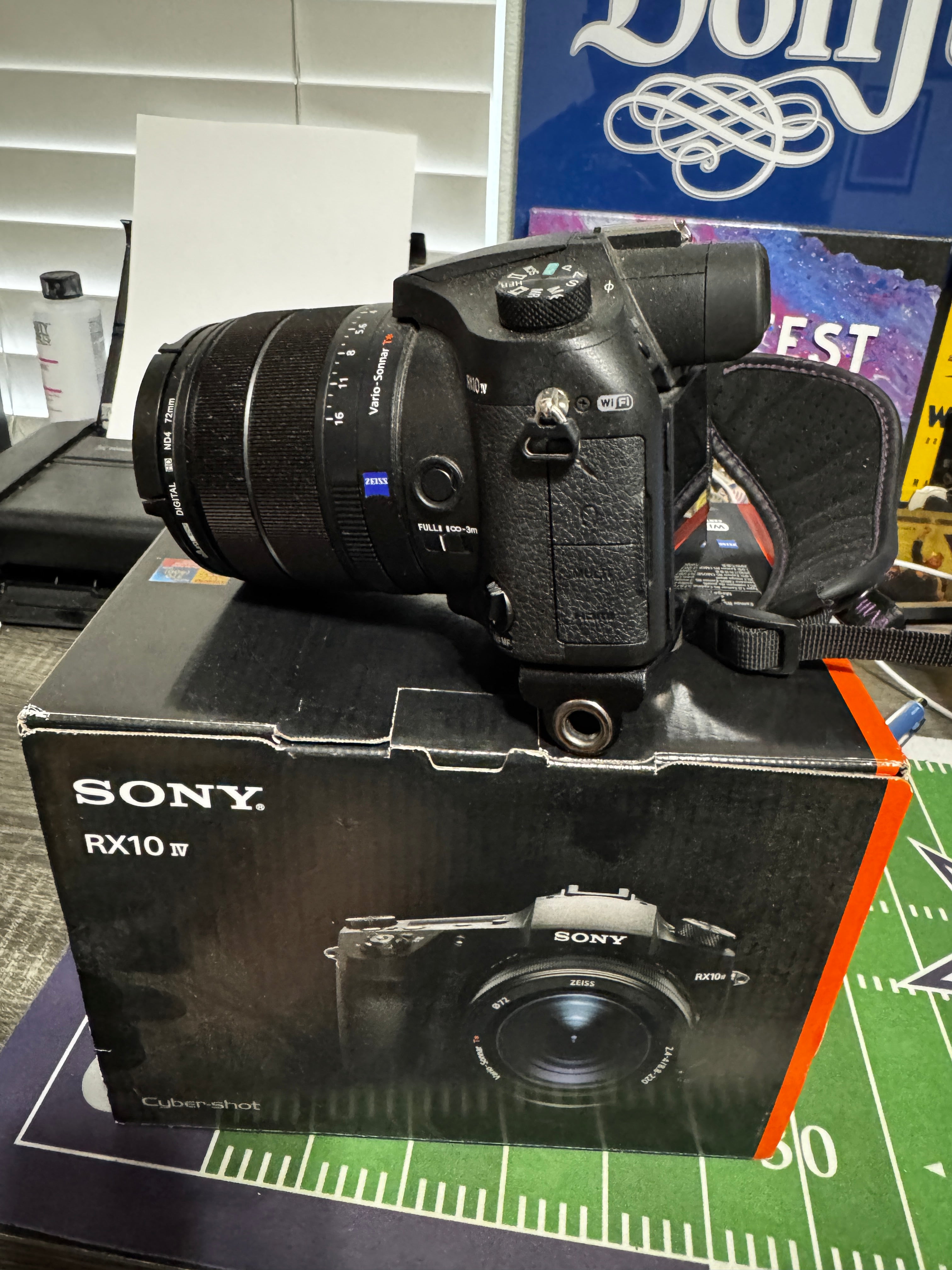 Sony RX10iv camera