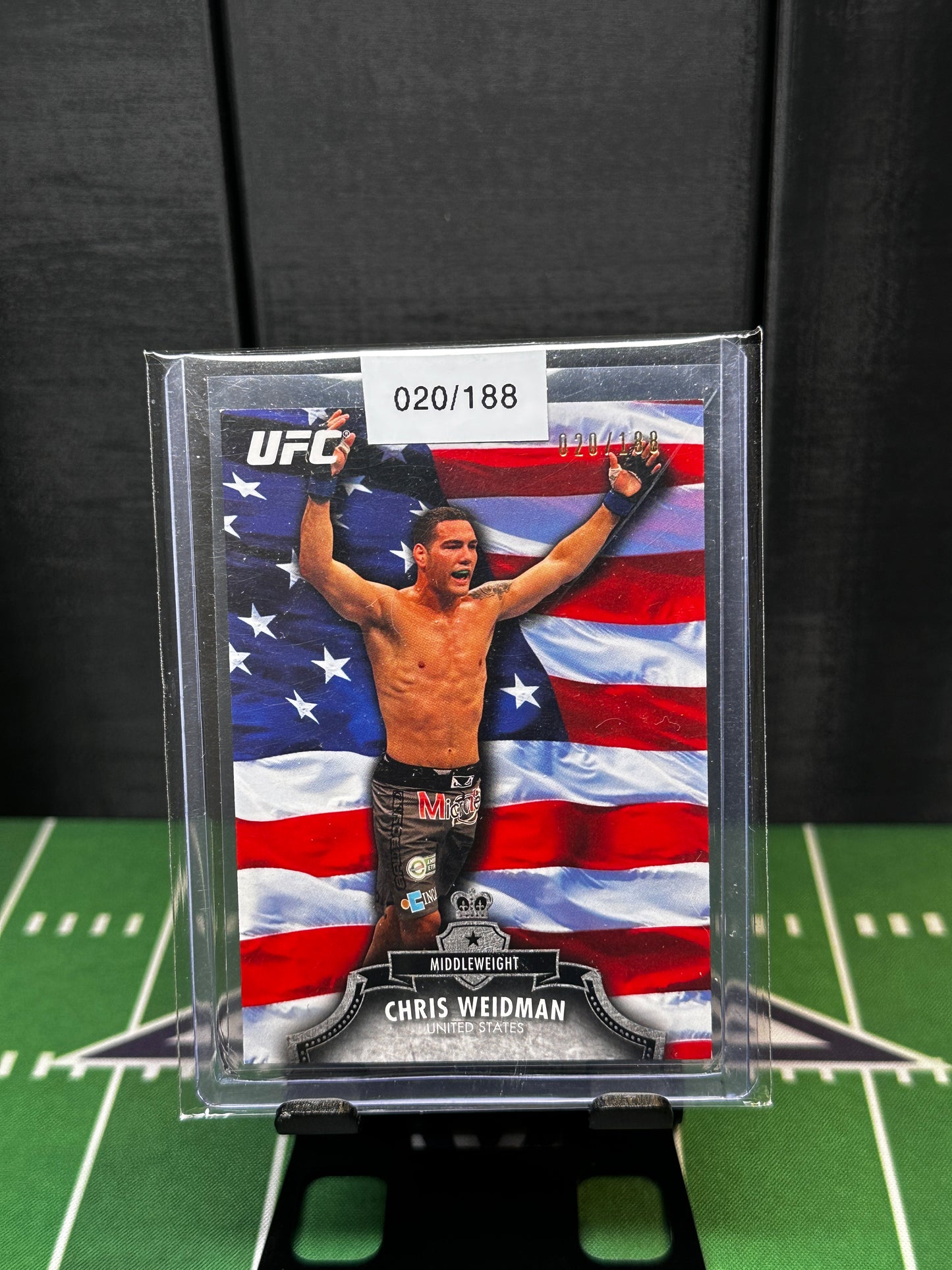 2012 UFC Trading Card LE /188 US Flag Chris Weidman Bloodlines MMA #42