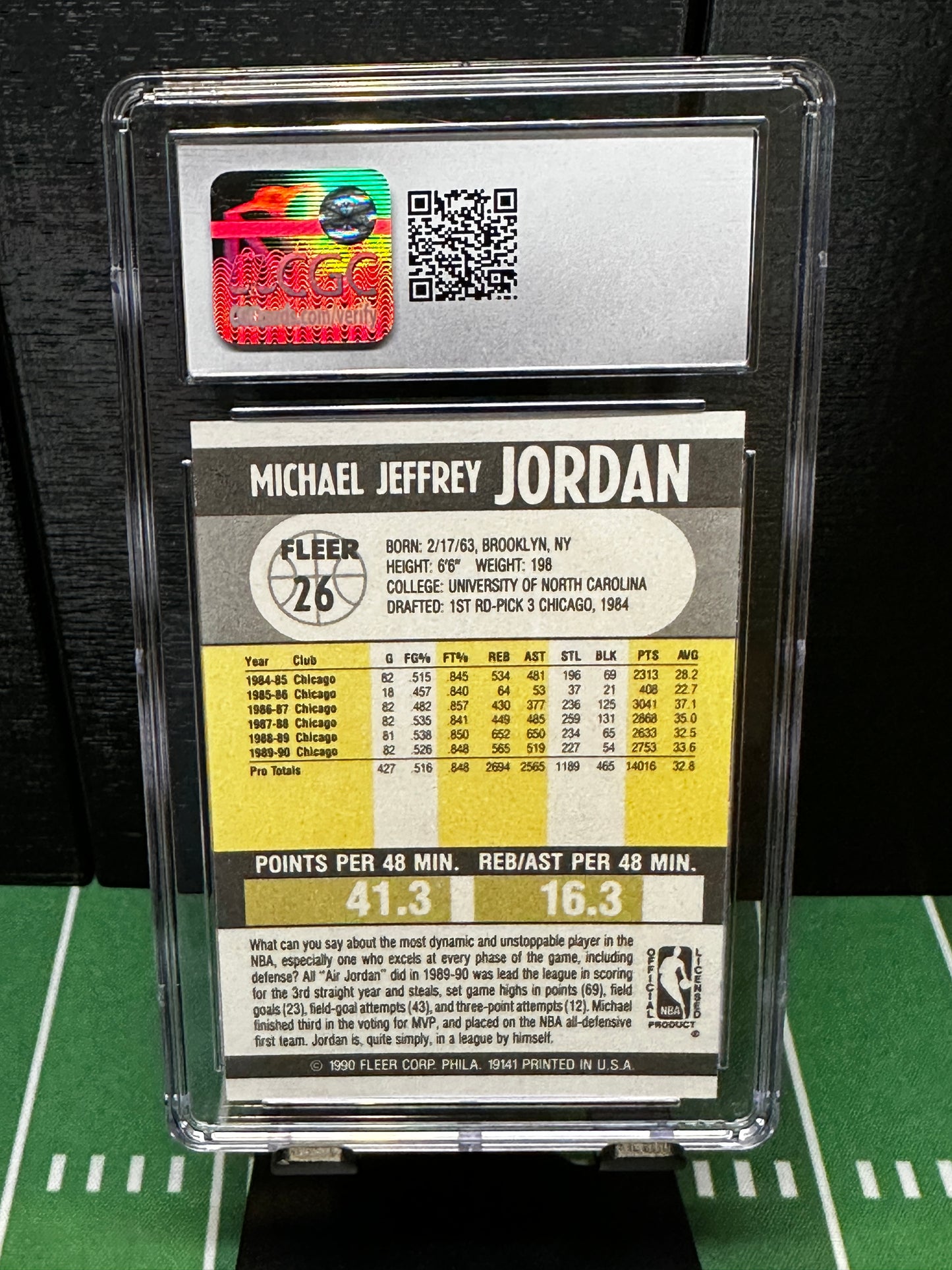 1990 Fleer Michael Jordan Chicago Bulls #26 Basketball Card CGC9 MINT